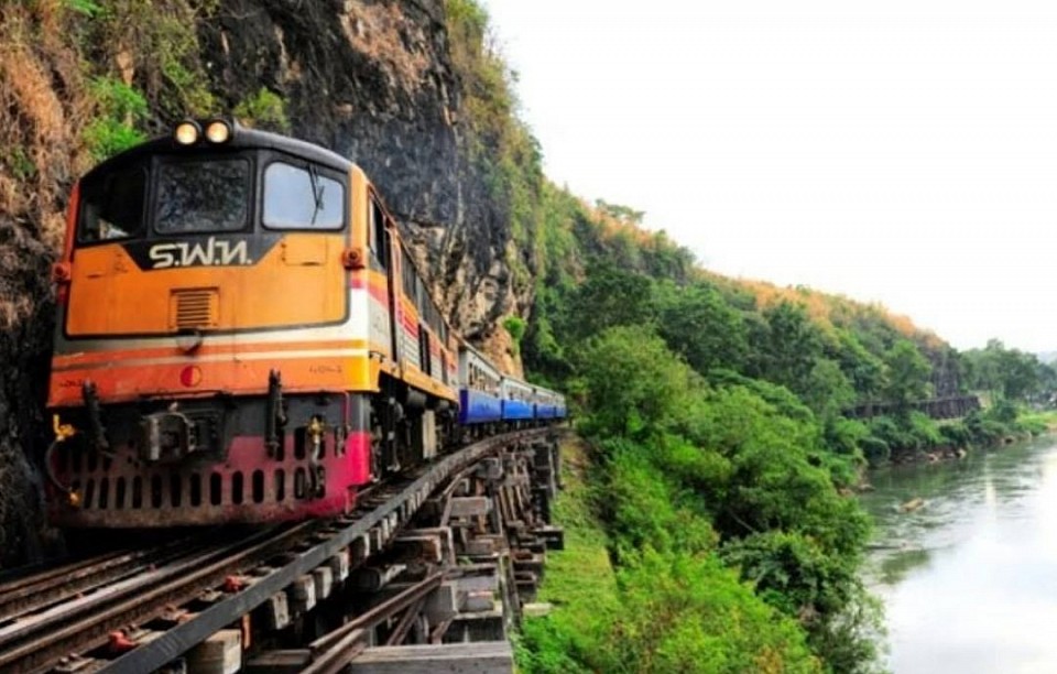 Day Trips in Kanchanaburi Kanchanaburi is a predominantly mountainous province covering an area of approximately 19,473 square kilometers and is the third largest province in Thailand after Chiang Mai and Nakhon Ratchasima. Kanchanaburi’s beautiful and charming landscape offers many important attractions, including several famous waterfalls, caves once inhabited by Neolithic man, pristine national parks, tranquil rivers, rainforests and reservoirs. All of these, combined, offer an interesting experience for both first-time and repeat visitors. Whether it’s fishing, rafting, canoeing, mountain biking, bird watching, stargazing, golfing, elephant watching and trekking, or even living on a bamboo raft, Kanchanaburi prides itself on offering all of these activities.